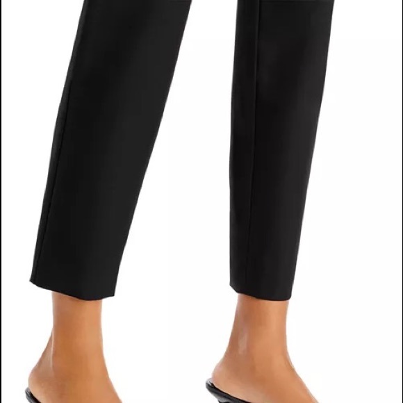 Theory
Thaniel Approach Stretch Cropped Pants NWT - Picture 6 of 6
